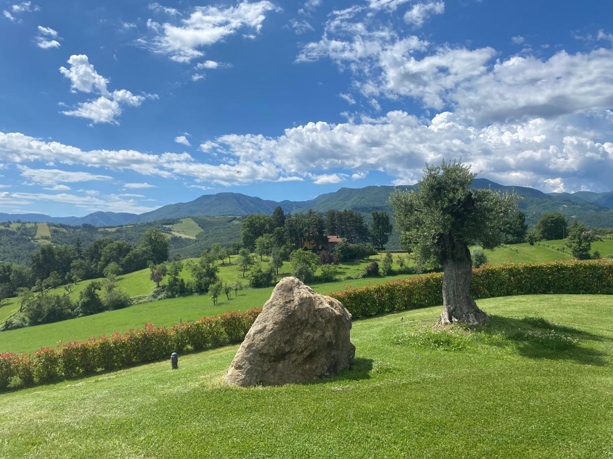 L'Oca Giuliva Relais Panzió Gaggio Montano Kültér fotó